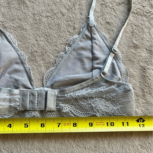 Brandy Melville Lace Bralette - Picture 7 of 9